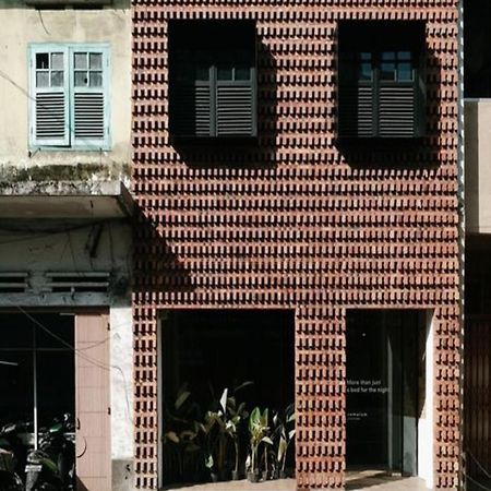 Hostel Semalam At Sun Yat Sen - Self Check In Medan Exterior foto